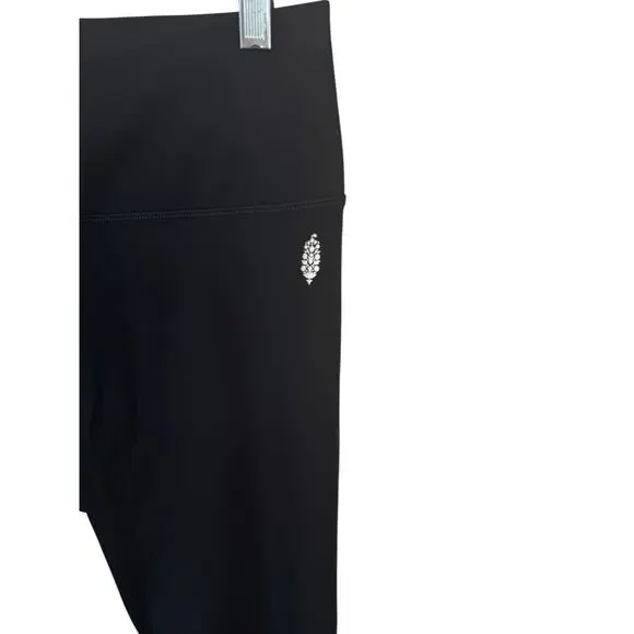 FP MOVEMENT NWOT Run Racer Rainbow Striped Black Leggings Size Large High Rise - Picture 4 of 12